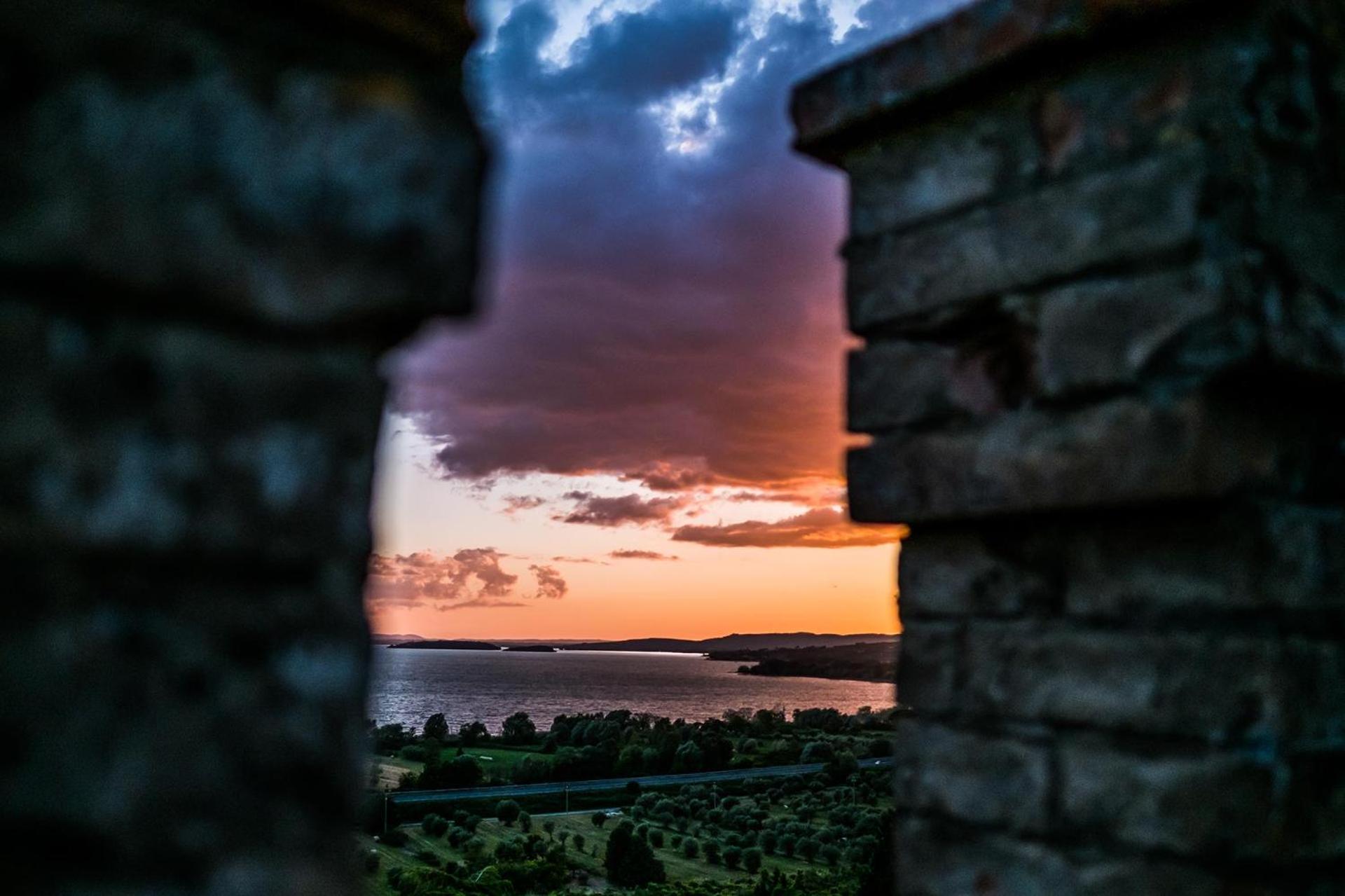 Вилла Castello Il Borgia In Passignano Sul Trasimeno - Italy Экстерьер фото